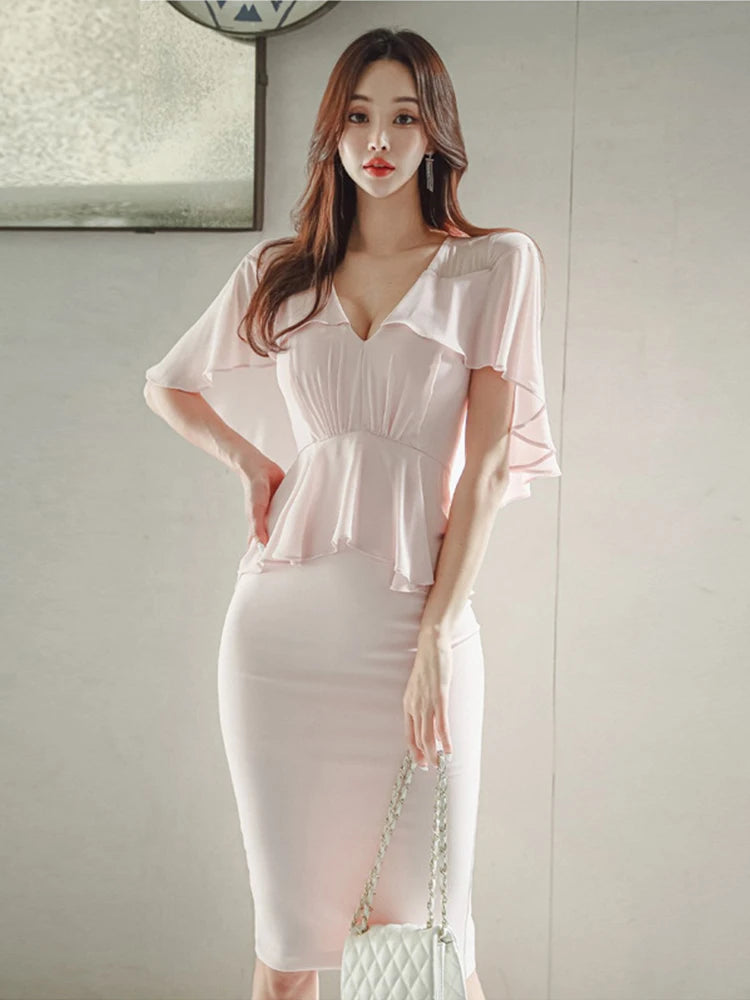 flutter sleeve bodycon dress Bateau Neck Midi Crepe Cocktail Dress Flutter Sleeve Badgley Mischka S –  The Dress Outlet main image 0