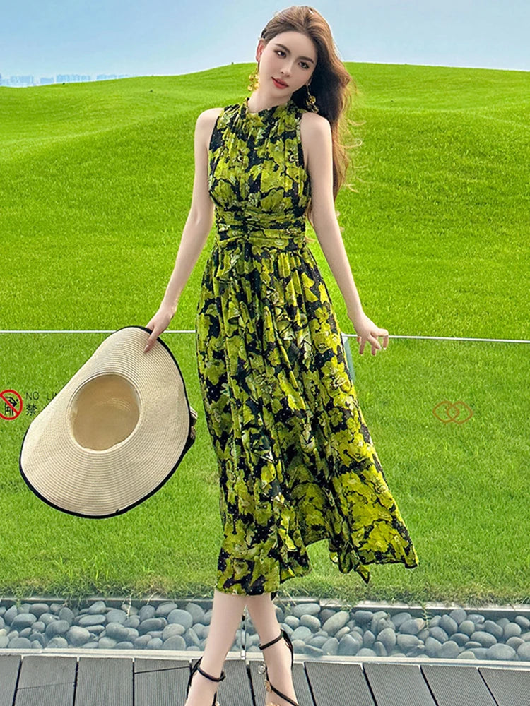 Floral Sleeveless Maxi Dress With Flowy Skirt on Luulla