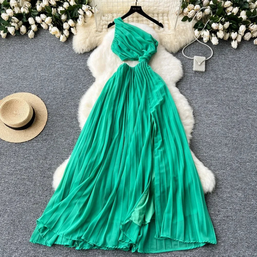 One-shoulder Green Maxi Dress With Pleats on Luulla